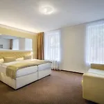Hotel Taurus