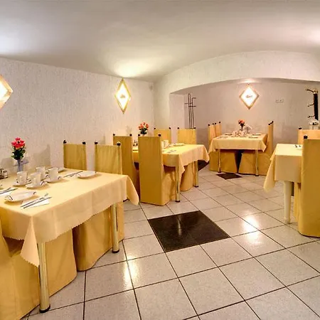 Taurus Hotel 4*