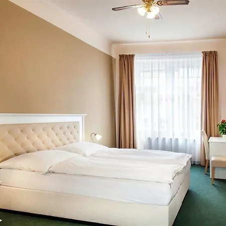 Taurus 4* Prag