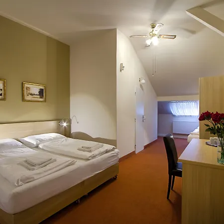 Taurus 4* Praga