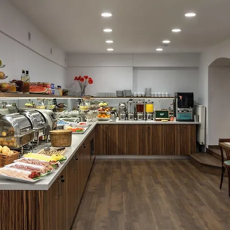 Taurus 4* Prag