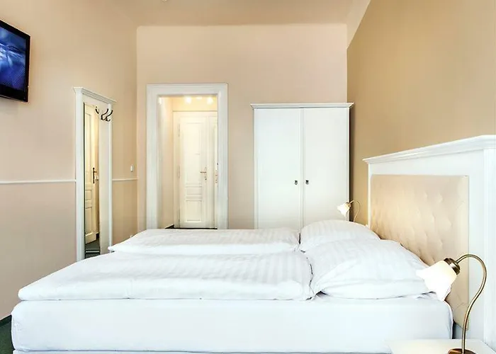 金牛座酒店 布拉格