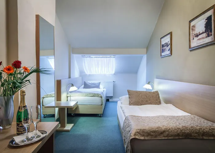 金牛座酒店 布拉格