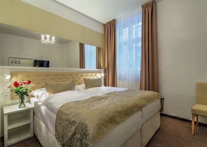 金牛座酒店 4* 布拉格