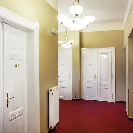 타우루스 호텔 프라하