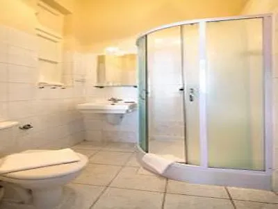 Taurus Hotel 4*