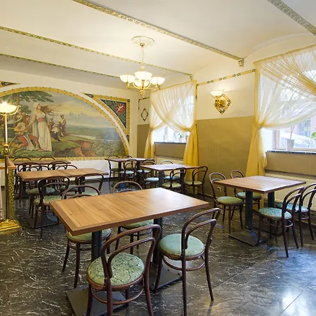 Taurus Hotel 4*